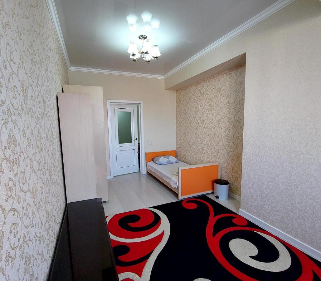 Elite Apartment In Street Mederova 50 Biszkek Zewnętrze zdjęcie