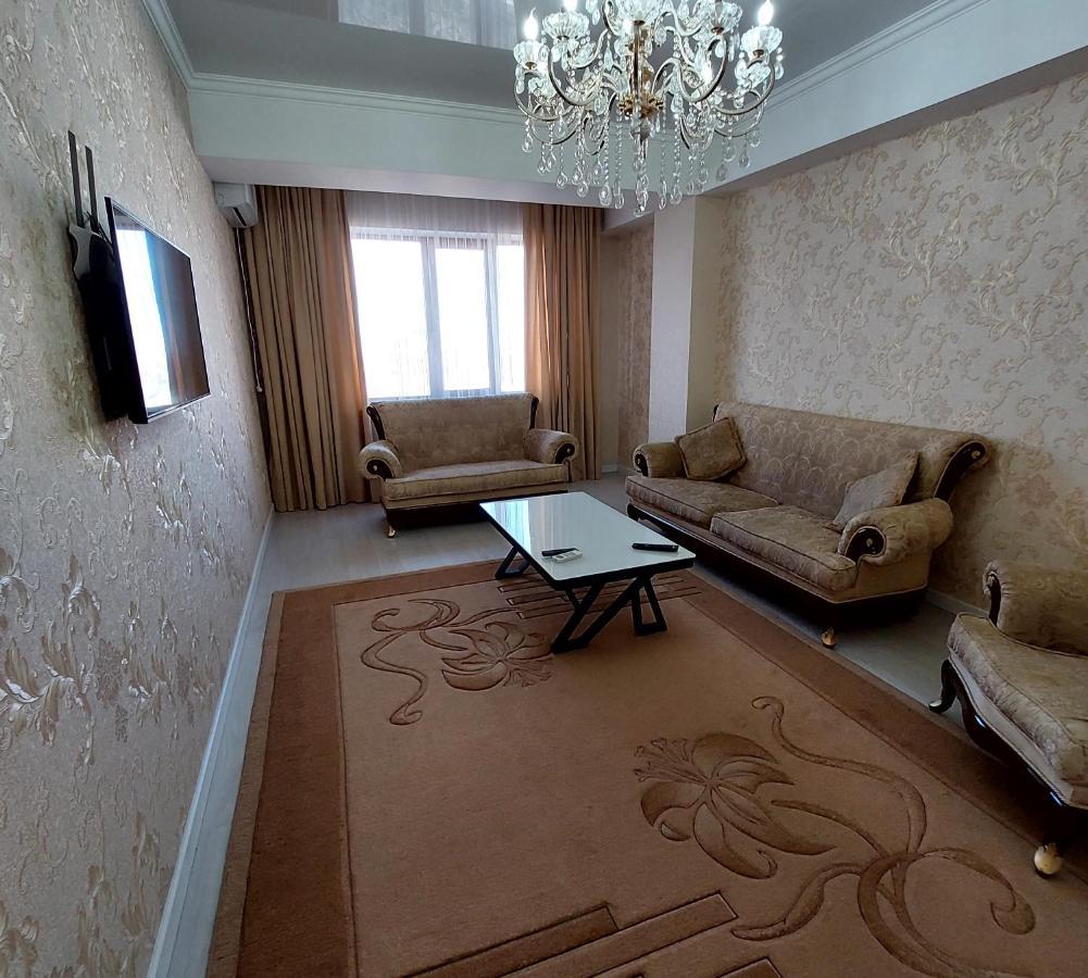 Elite Apartment In Street Mederova 50 Biszkek Zewnętrze zdjęcie